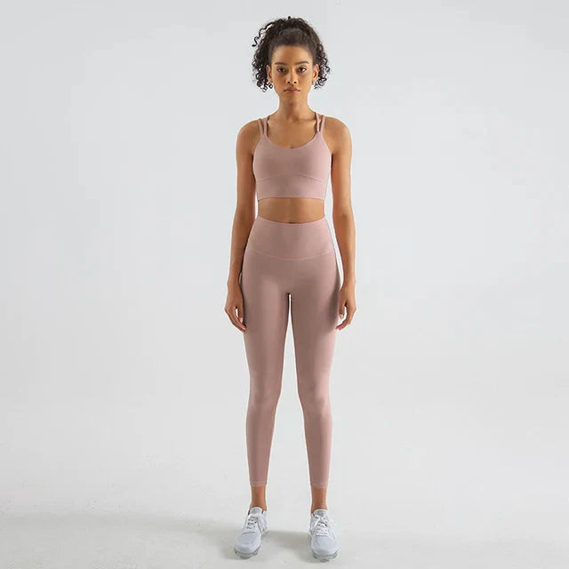 Women's Yoga Set Moisture Wicking Top and Bottom Workout Wear