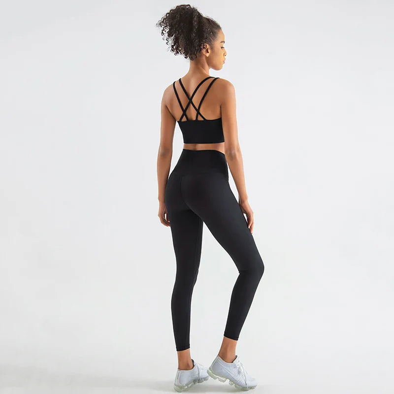 Women's Yoga Set Moisture Wicking Top and Bottom Workout Wear