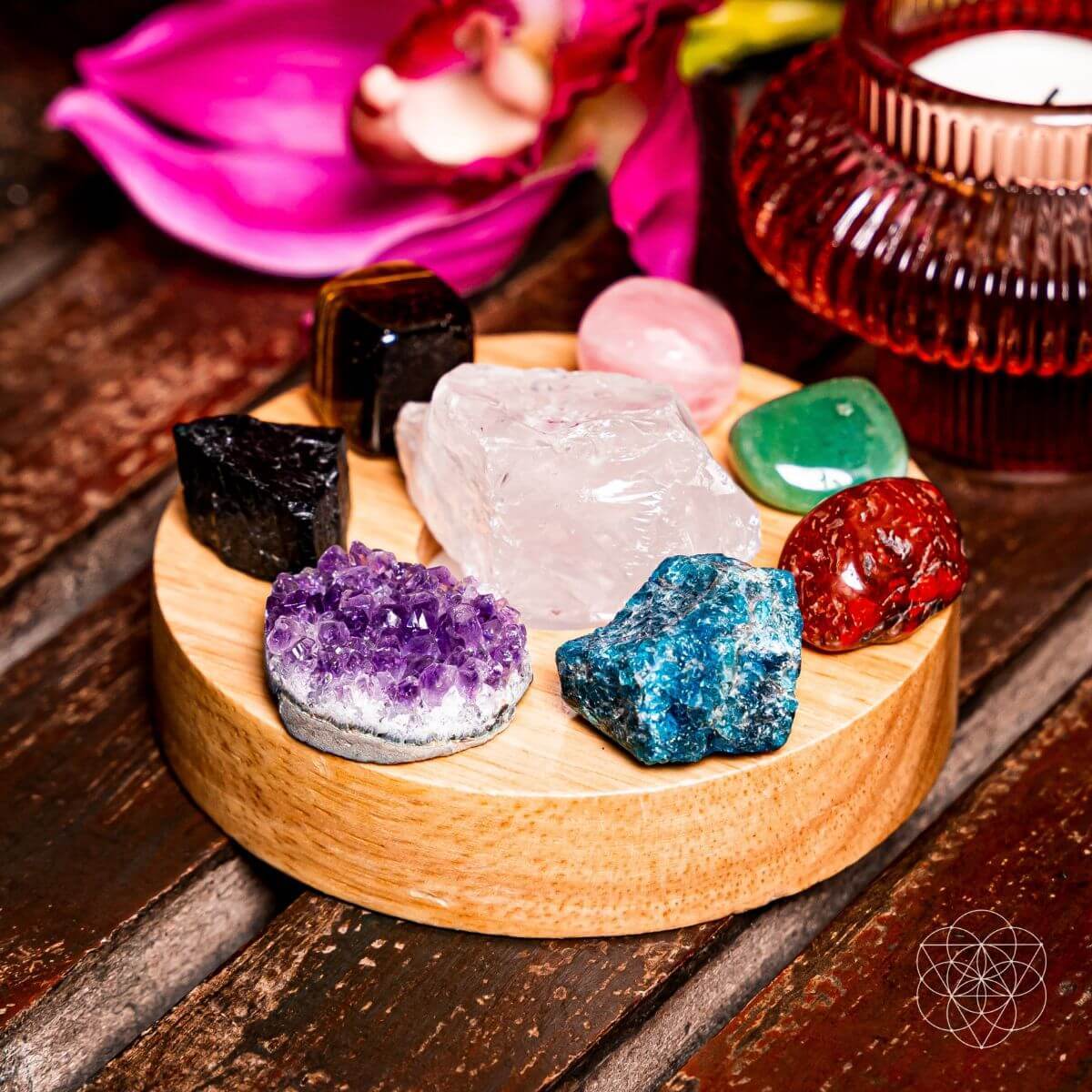 Natural Energy Lamp With Eight Stones For Healing Light